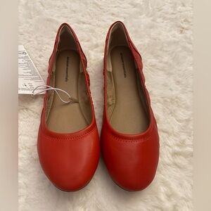 Amazon Essentials Vibrant Red Ballet Flats